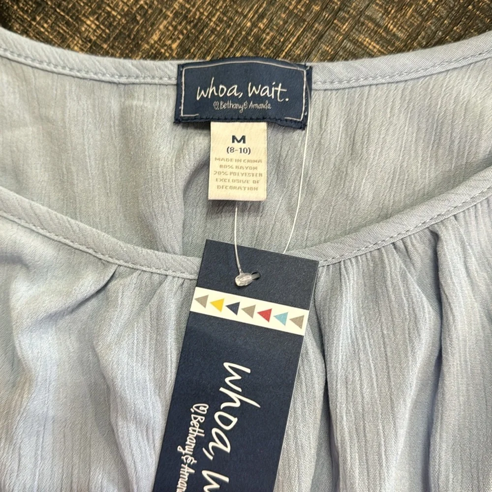 NWT Cold Shoulder Fashion Top - Picture 3 of 4